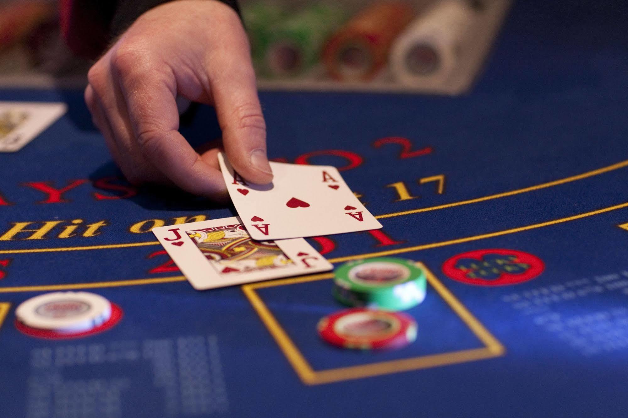 Hotel Casino New Nouveau Brunswick مونكتون المظهر الخارجي الصورة